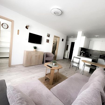 Apartamentyprzymorzu Marytka W Centrum Blisko Morza Kolobrzeg Exterior photo