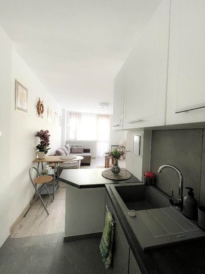 Apartamentyprzymorzu Marytka W Centrum Blisko Morza Kolobrzeg Exterior photo