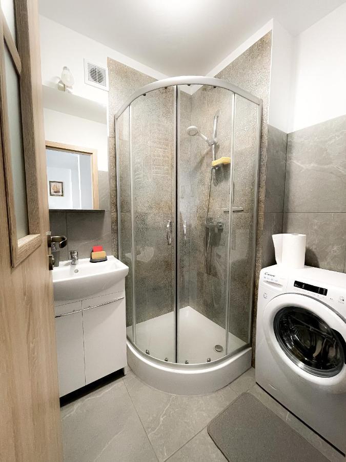 Apartamentyprzymorzu Marytka W Centrum Blisko Morza Kolobrzeg Exterior photo