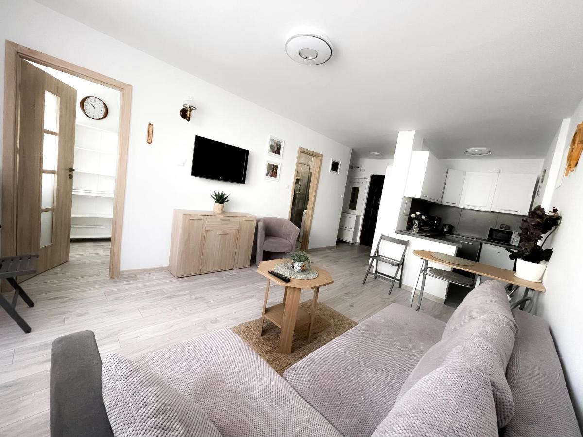 Apartamentyprzymorzu Marytka W Centrum Blisko Morza Kolobrzeg Exterior photo